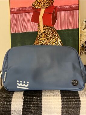 Lululemon Athletica blue belt bag/ crossbody bag